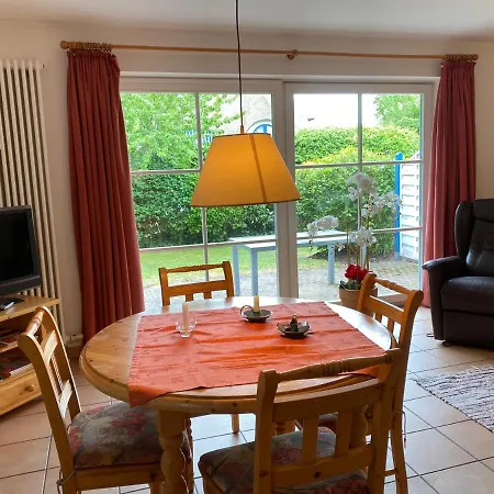 Ferienwohnungen Wieck Appartement *